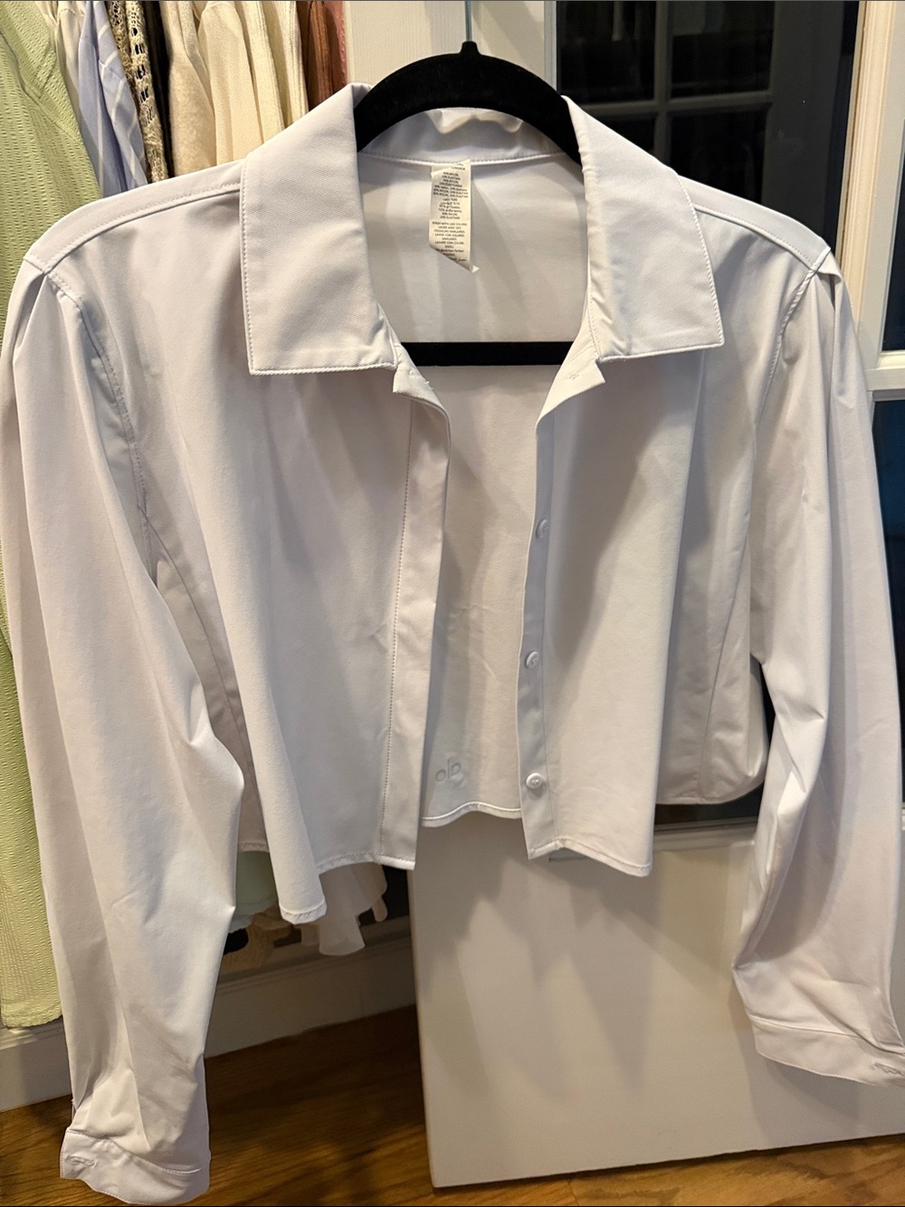 ALO Yoga White Cropped Button-Front Blazer Jacket